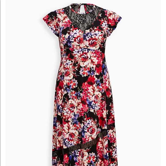 Torrid MIDI Dress skater style with floral design - Picture 8 of 8